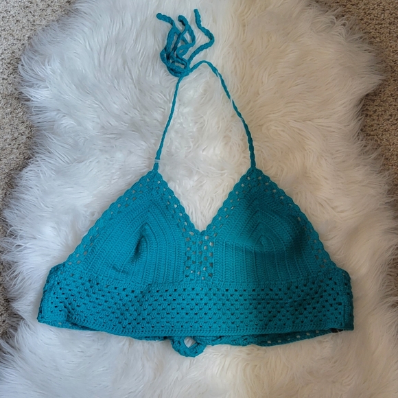 Express Crochet Top - Picture 1 of 4